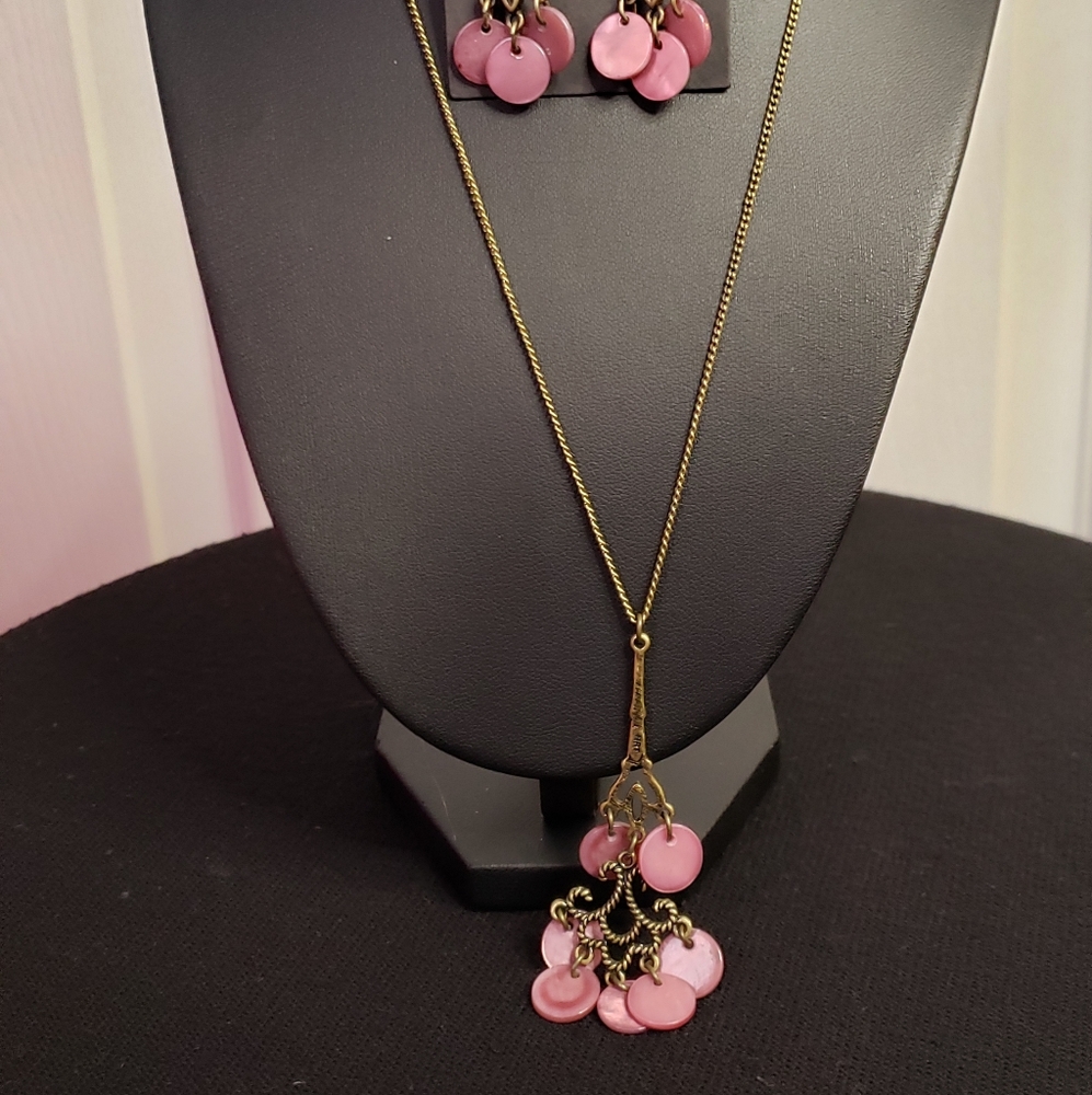 Necklace set